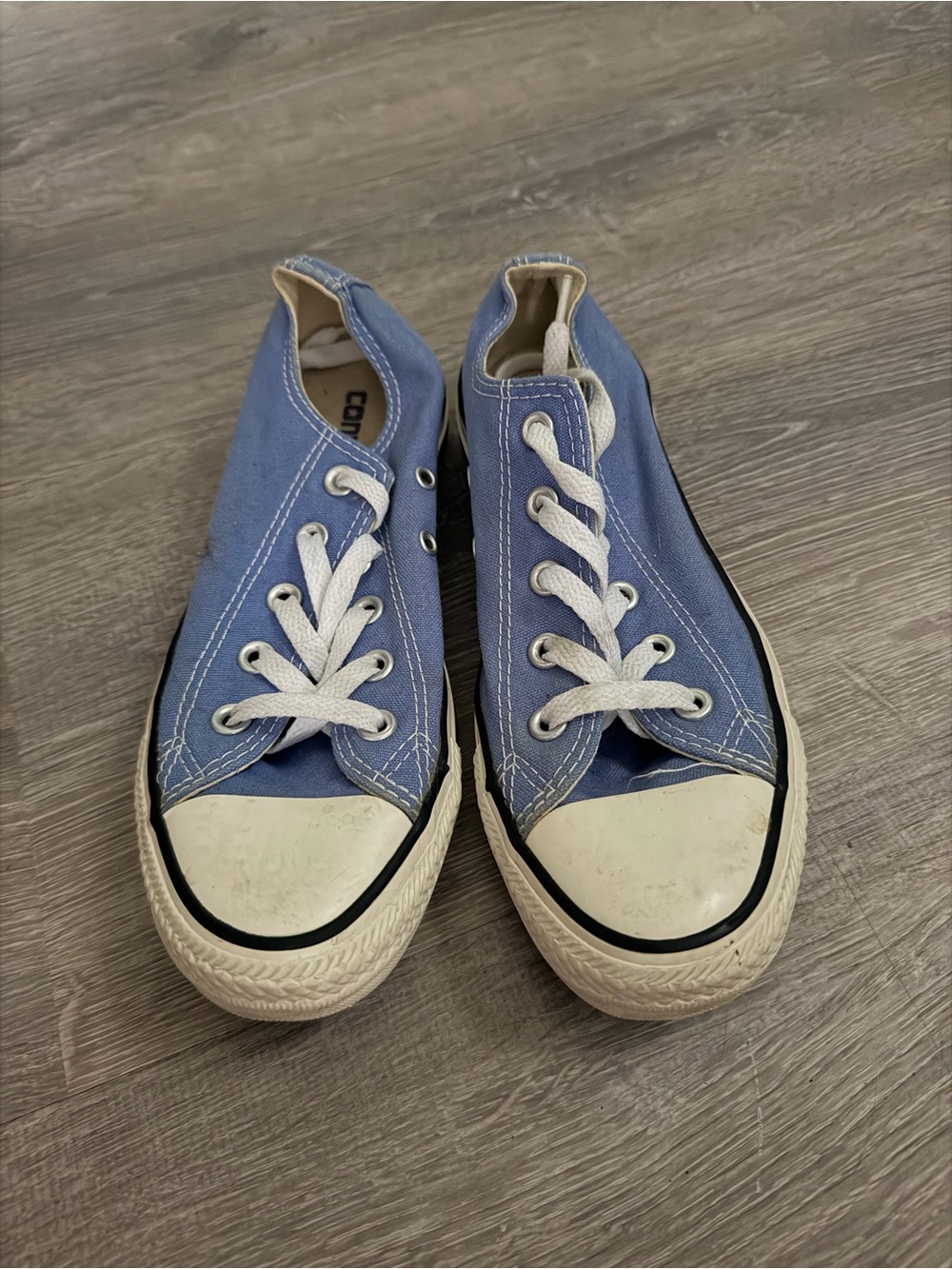 Women’s Low-Top Canvas Sneakers in Light Blue
